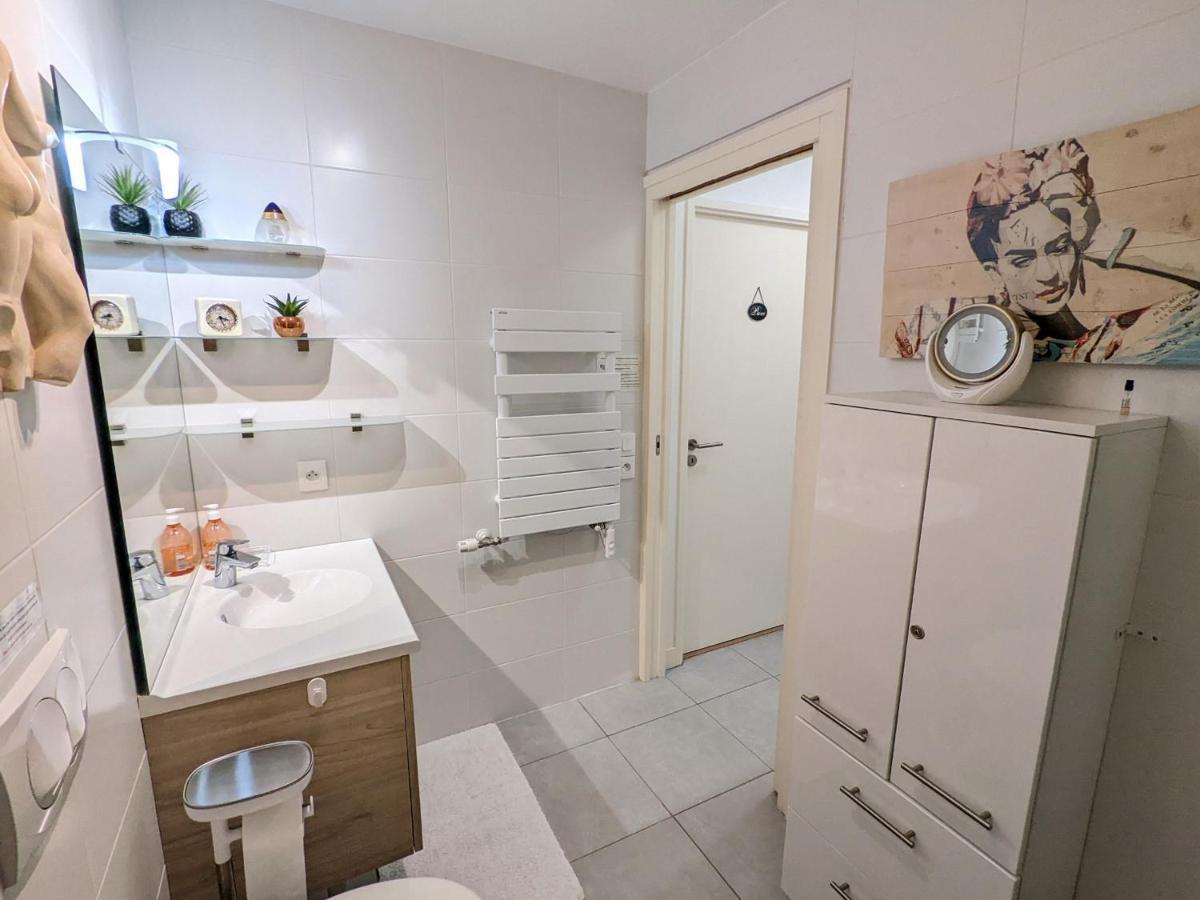 Arcachon Centre Ville - Charmant T2 Avec Balcon, Parking Securise, Proche Gare, Commerces Et Plage - Fr-1-420-90 Экстерьер фото