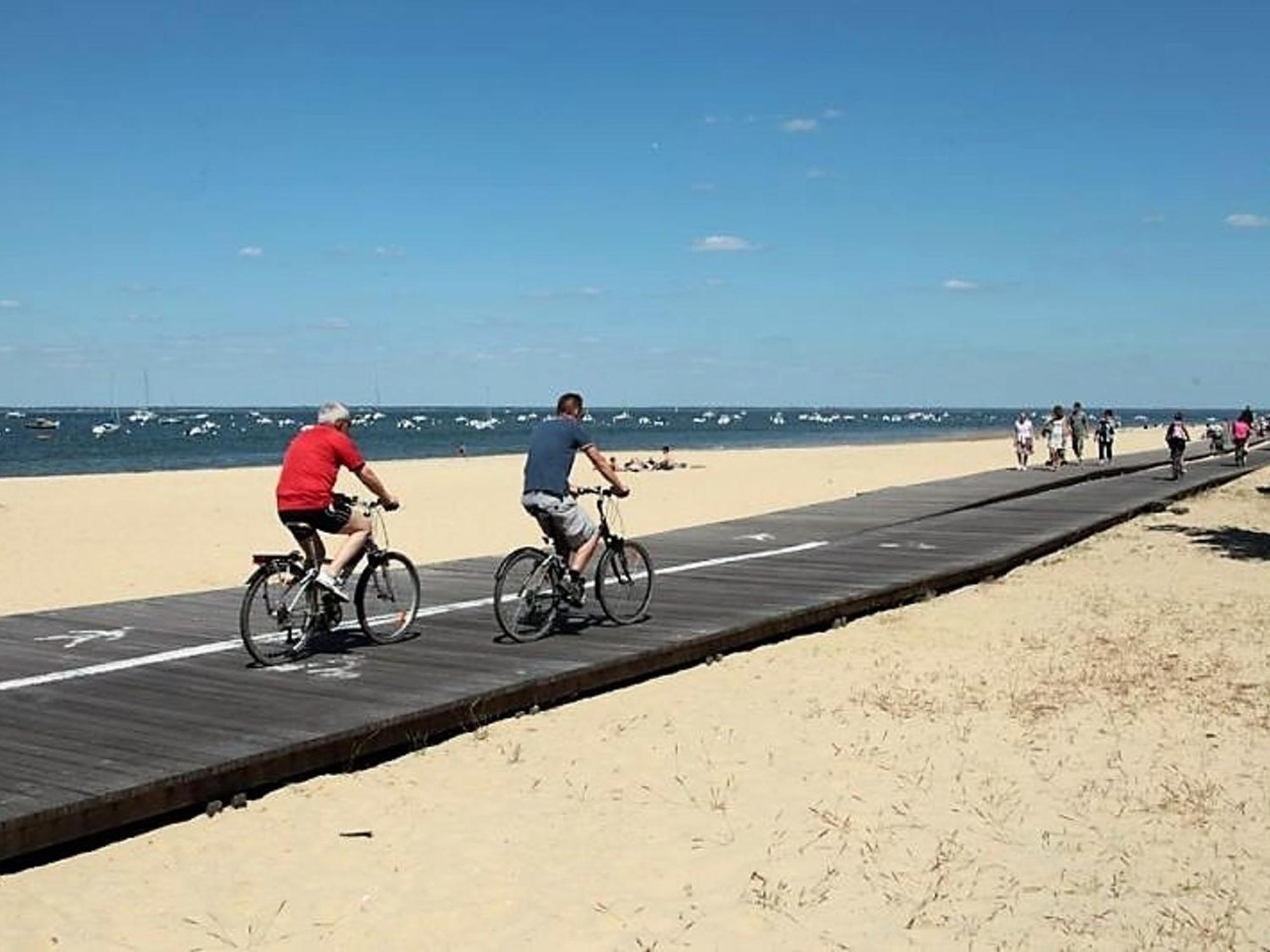 Arcachon Centre Ville - Charmant T2 Avec Balcon, Parking Securise, Proche Gare, Commerces Et Plage - Fr-1-420-90 Экстерьер фото